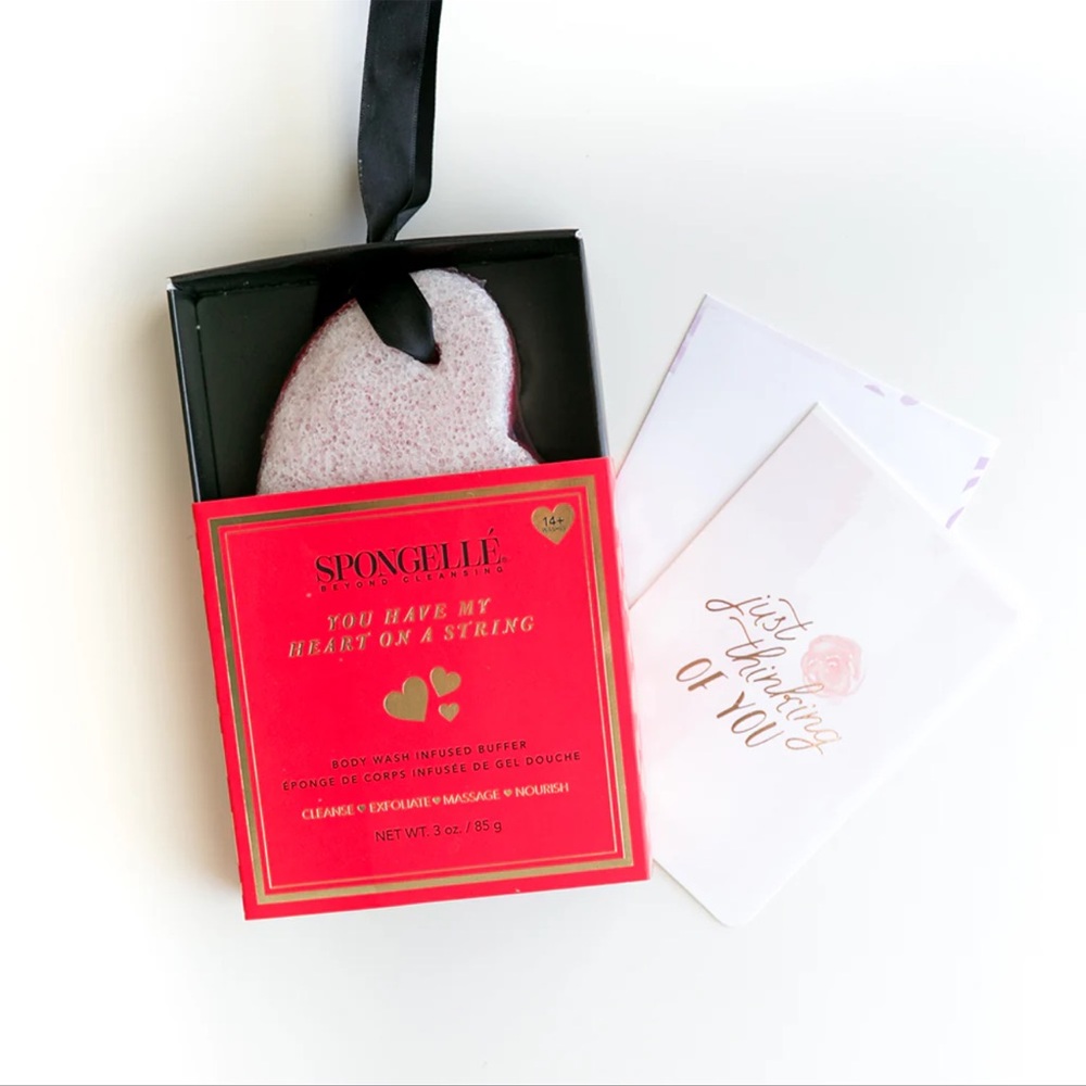 Spongelle: Body Wash Infused Buffer - Heart on a String ❤️🧽🛀